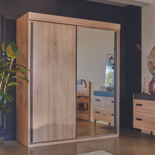 Armoire